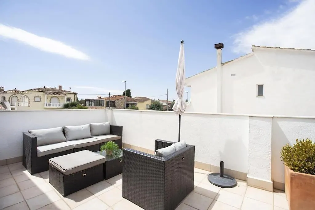 1001 Apartamento Para 4 Personas By Homeselectspain Ampuriabrava